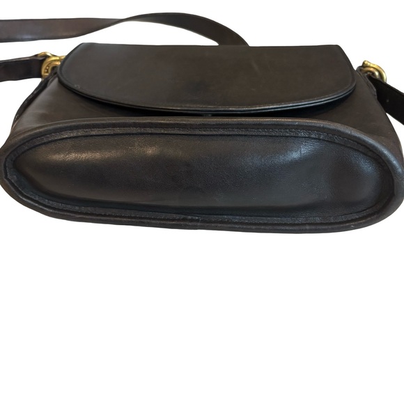 Vintage Coach Loden Leather Equestrian Large Flap Bag in Dark Brown - Style 9807 - Picture 11 of 15